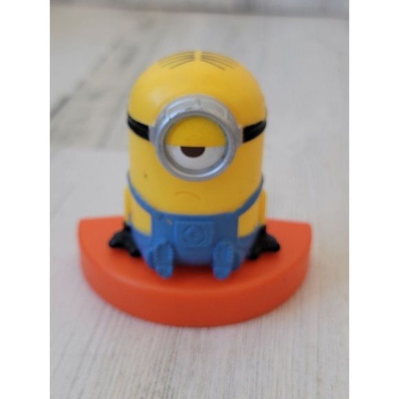 McDonald's Minion Despicable Me 2017 angry sad toy figure - Picture 1 of 9